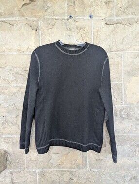 100% Lamb's Wool Express Women's Black Crewneck Sweater Gray Elbow Patches